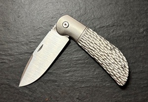 Tuya Knife